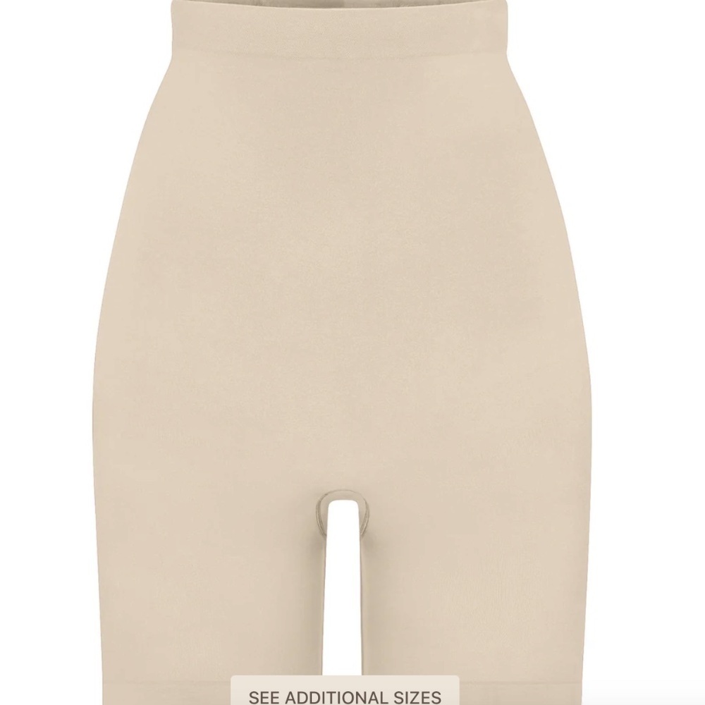 SKIMS  Sand High-Waist Shaping Short in Nude